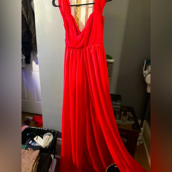 Maternity Princess Pregnancy Dress - Picture 1 of 3